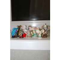 Коллекция разных фигурок МЫШКИ МЫШАТА разные материалы и производители