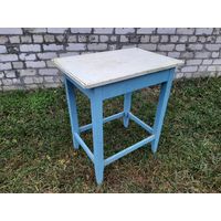 Стол деревянный 81/74/49