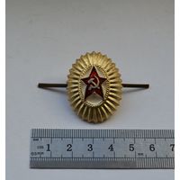 Кокарда.