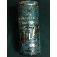 Старинная жестяная банка из-под монпансье (мелких леденцов) ,изготовленных из фруктовых соков.  Кондитерская фабрика Василия Федоровича Лапшина. надпись Царицынъ .  РЕДКАЯ .