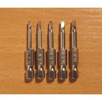 Набор треугольных бит