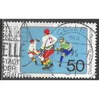 ФРГ. ЧМ по хоккею. 1975г. Mi#835.