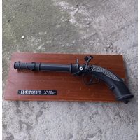 Сувенир СССР кремневый пистолет, металл