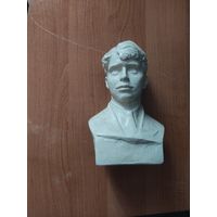 Бюст Сергея Есенина