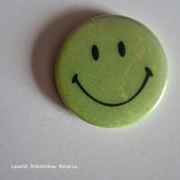 Значок смайлик. ПРОДАЮ.
