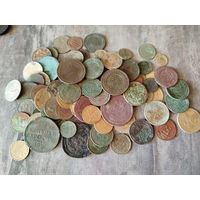 Кучка не плохих старых монет,с рубля