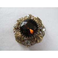 БРОШЬ ВИНТАЖНАЯ КРУПНАЯ С КРУПНЫМ КАМНЕМ.