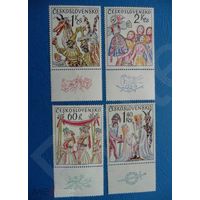 2248-2251 Чехословакия 1975 год (серия 4 марки) Чешские и Словацкие народные обычаи праздники ** (К1 154