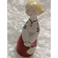 Девочка с цветком. Рига.