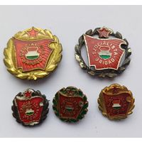 Все лоты с 1р.Тяжелые знаки цена за все