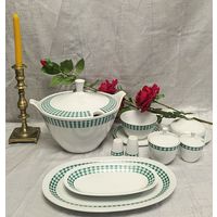 Сервиз ГДР 1960 г.фабрики Кольдиц.Дизайн "Строгая зелёная клетка".