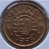 Гвинея-Бисау 20 сентаво 1973 г. В холдере. Редкая