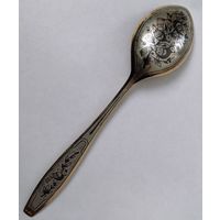 Ложка суповая с узором птичек на ветках. 875 пробы. позолота. Северная чернь. СССР Великий Устюг