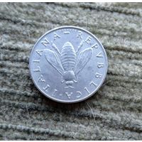 Werty71 Италия 2 лиры 1954 Пчела