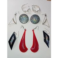 Серьги винтаж 5 пар  . С рубля .