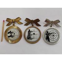 Знаки. Лучший / отличный стрелок из винтовки, 1985,1988. тяжёлые. цена за 1 шт.