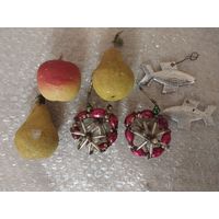 Лот ёлочных игрушек СССР.