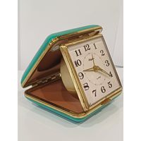 Все лоты с 1р.Немецкие дорожные часы тикают
