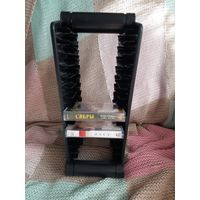 Кассетницы для кассет.