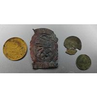 Монеты, знак.