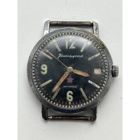 Часы Командирские. Чистополь. Секундная стрелка идет, минутная и часовая нет.