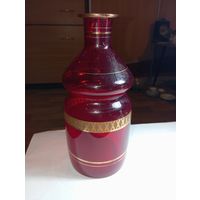 Графин - Штоф  , красные стекло . СССР