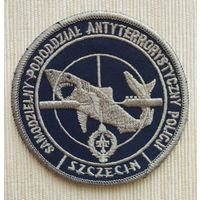 Шеврон 103-5, Польша