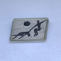 Чемпиона европы 1970 Фигурное катание  Переливашка 2 значка 1 лотом