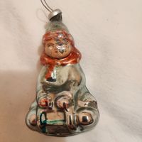 Ёлочная игрушка Мальчик на санях 0049