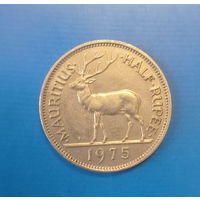Маврикий 1/2 рупии 1975 год колония Британии королева Елизавета II олень