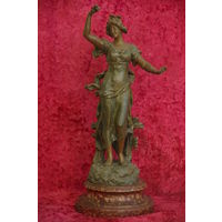 Статуэтка Франция ( выпускались такие и подобные с 19 века до 1917 г ), шпиатр  36 см