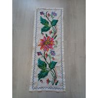 Салфетка вышитая старинная