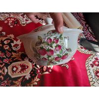Супница фарфоровая Земляника Минск МФЗ  СССР