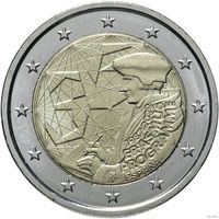 2 евро 2022 Испания 35 лет программы Erasmus UNC из ролла