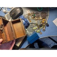 Украшения в шкатулке старт с 20 руб