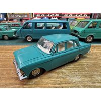 Москвич 412 цвет бирюза. Вечер четверга в зеленых, и не только, тонах. Ставим будильник на 22-00 и пополняем свои саратовские собрания!