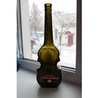 Бутылка в виде скрипки  штоф с зеленого стекла STRADIVARI