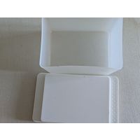 Масленка пластмассовая