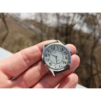 Часы Луч. На ходу.