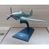 Модель самолета Ил-10