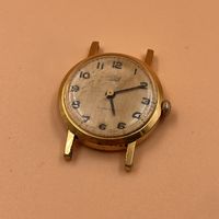Женские часы Заря 21 камень