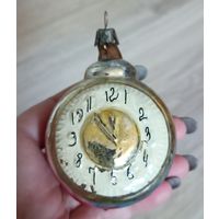 Елочные игрушки, стекло, часы, куранты