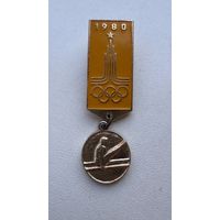 Значёк Олимпиада - 1980 Упражнения на брусьях   СССР