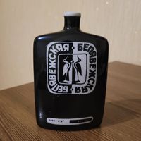 Штоф/бутылка "Белавежская", 300 мл, фарфор МФФЗ.