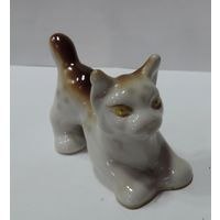 Статуэтка фарфоровая "Рысёнок" 70-е годы СССР. Высота 4.7 см.
