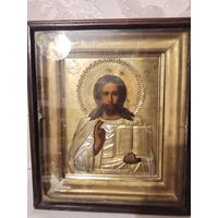 Икона Господь Вседержитель. Оклад, киот, золочение. Икона 18 см на 22,5 см, киот 25 см на 29 см. До 1917 года. Торги с 1 рубля. МЦ.