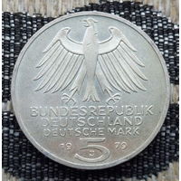 Германия ГДР 5 марок 1979 года, J. UNC. Орел. Грифон. Орел. Серебро! Сторгуй за свою цену, предложи обмен! Y45