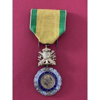 Медаль -Пятая Республика- за воинское звание, унтер-офицер