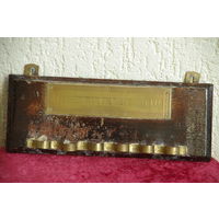 Подставка настенная для курительных трубок   (  12 см х 31 см )