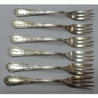 Вилки мельхиоровые десертные посеребренные 70-е год Германия. Длина 15 см.